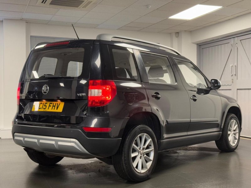 SKODA YETI