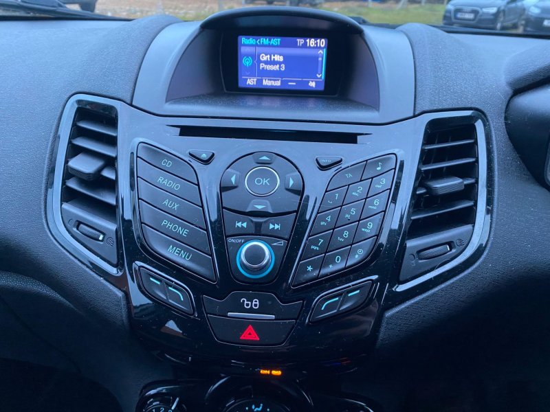 FORD FIESTA