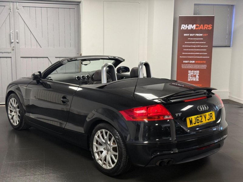 AUDI TT