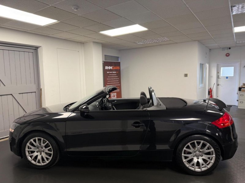 AUDI TT