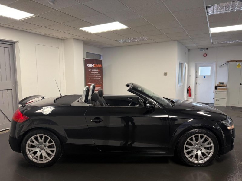 AUDI TT