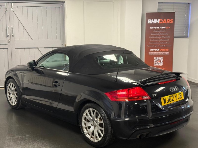 AUDI TT