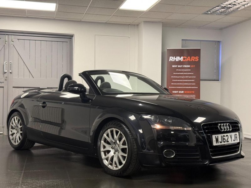 AUDI TT