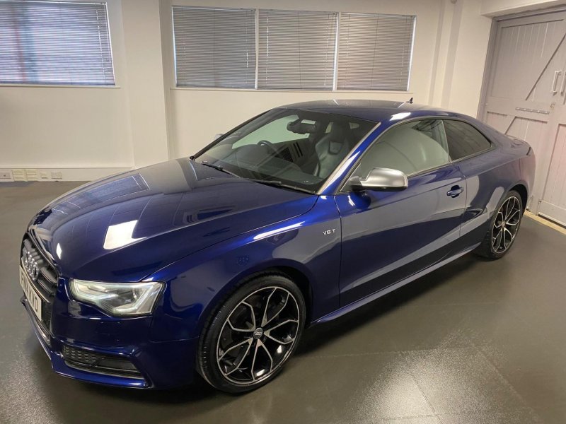 AUDI S5