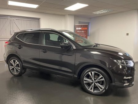 NISSAN QASHQAI 1.2 DIG-T N-Connecta Euro 6 (s/s) 5dr
